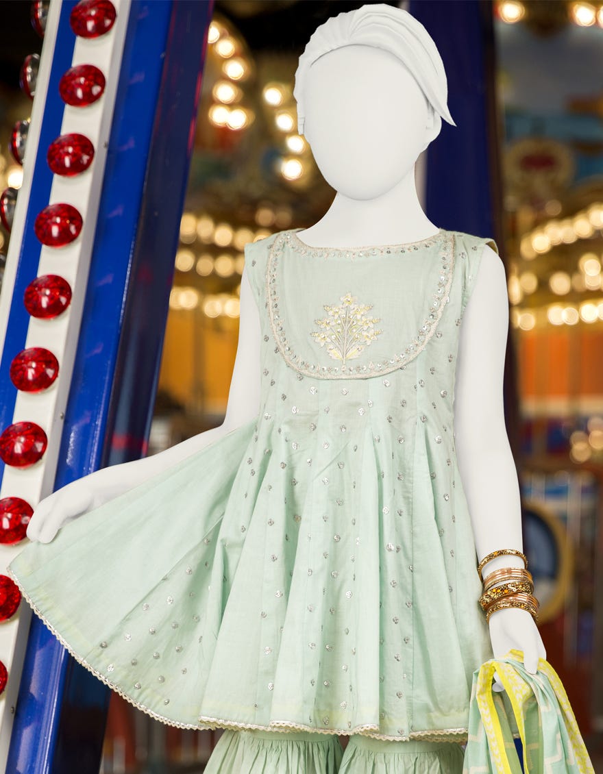 jgkl-s-19-1549-fb-berry-licious