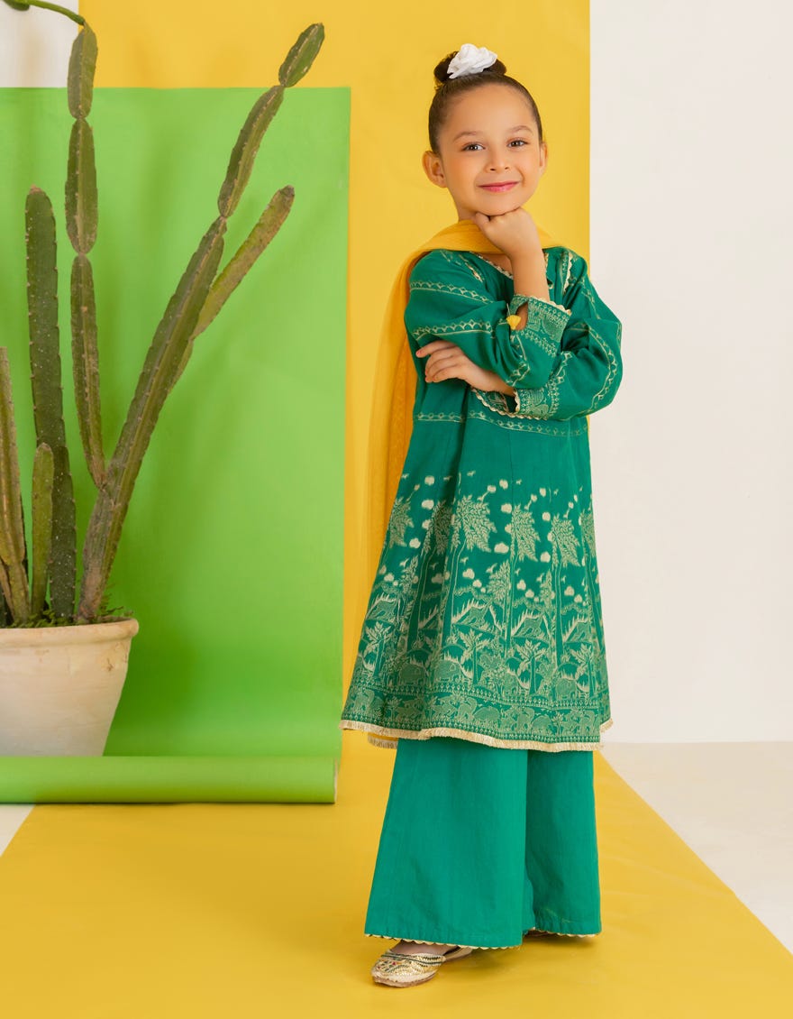 JGK-W-JWK-21-5008 FB/Zoe