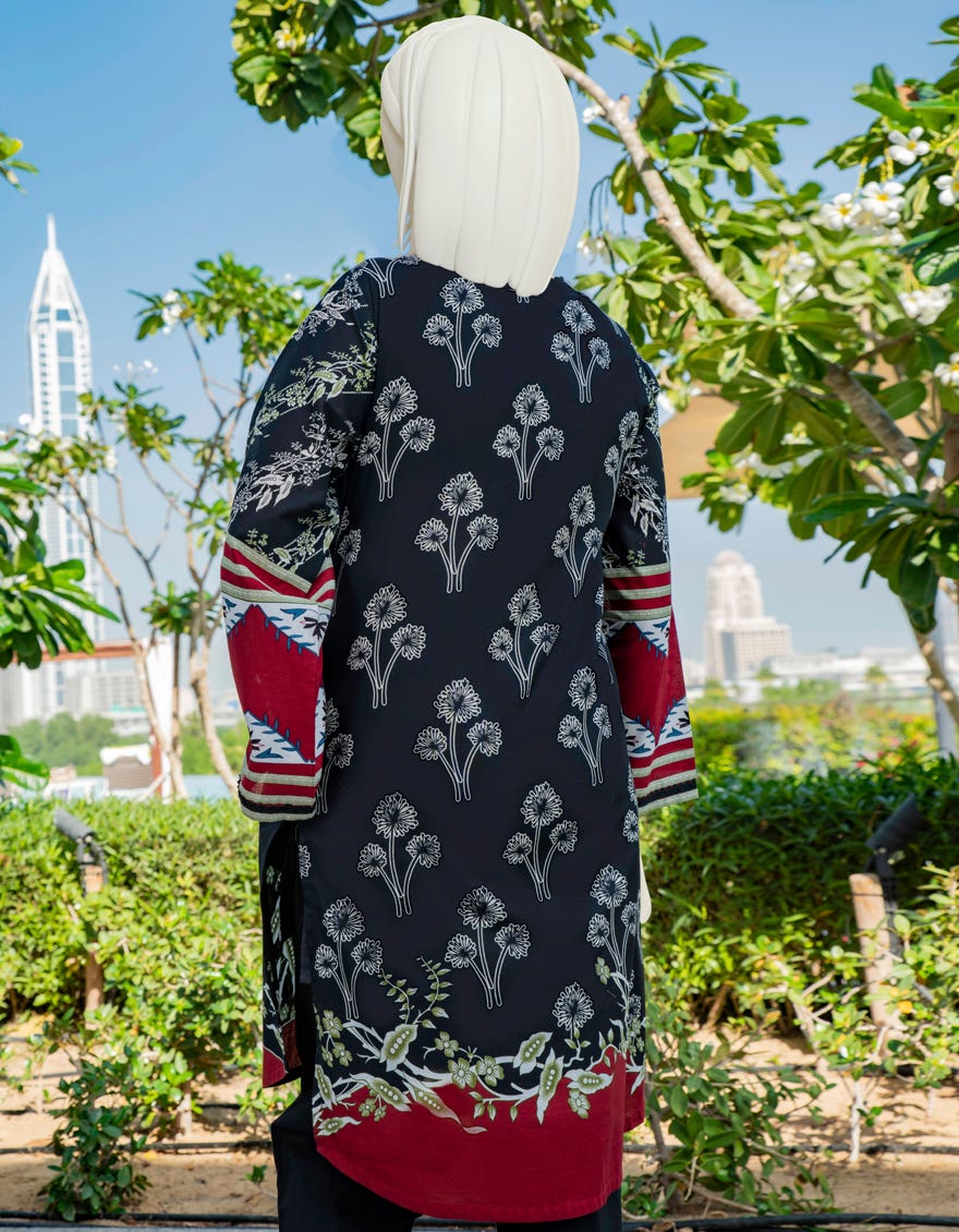 JJLK-S-JSS-22-309 FB/Kanye