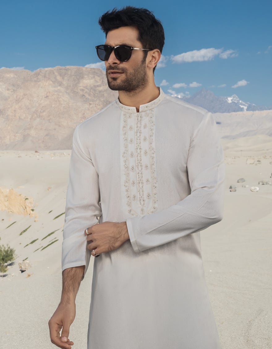 OFF WHITE BLENDED KAMEEZ SHALWAR | JJKS-A-36839