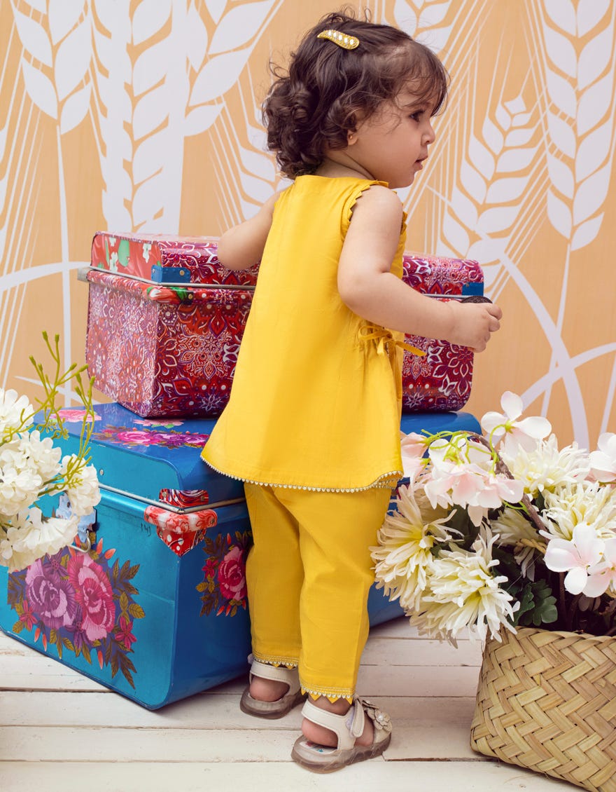 yellow-infant-2pc-jgkl-w-jk2-23-5643