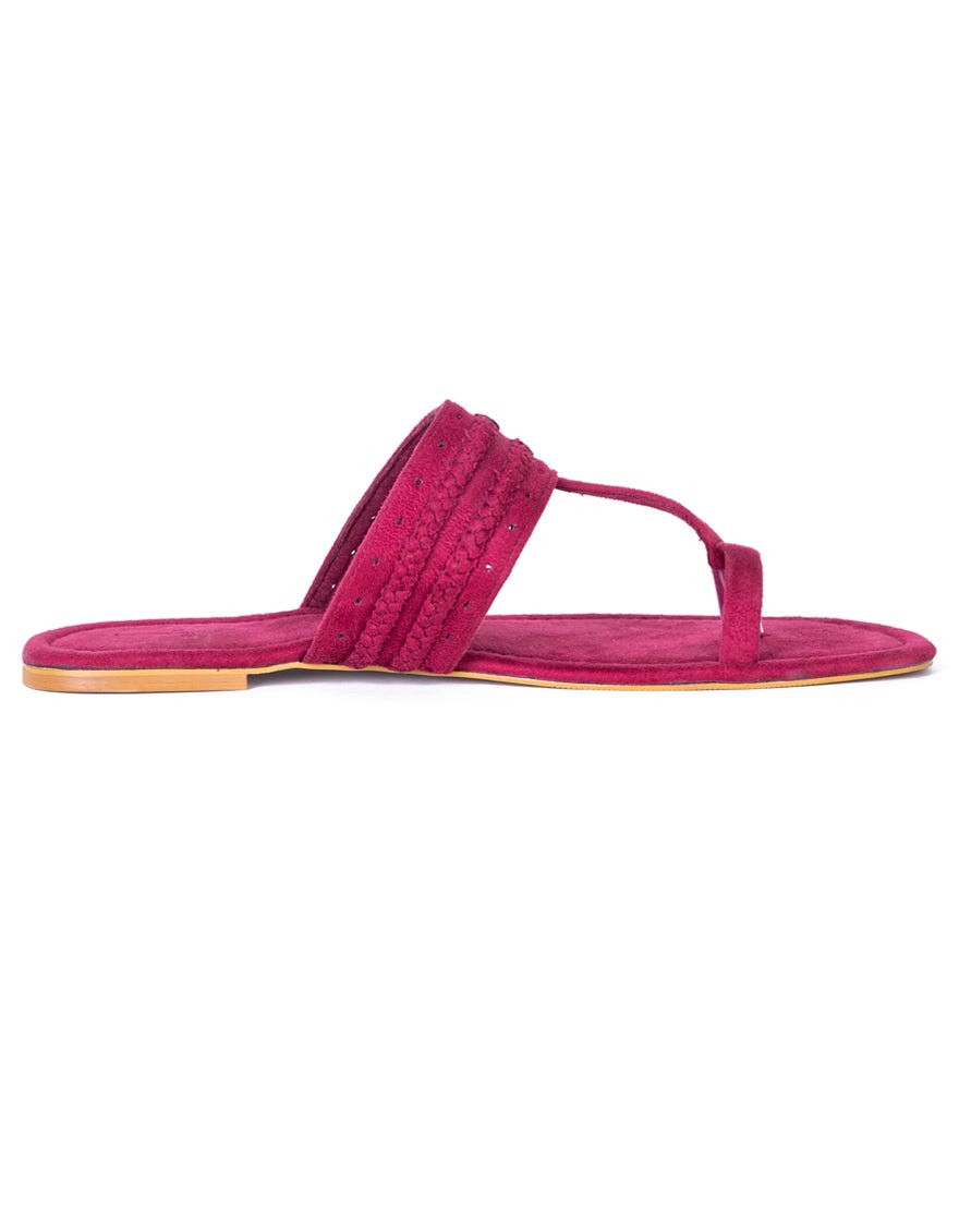 maroon-chappal-jlfwc-22-015