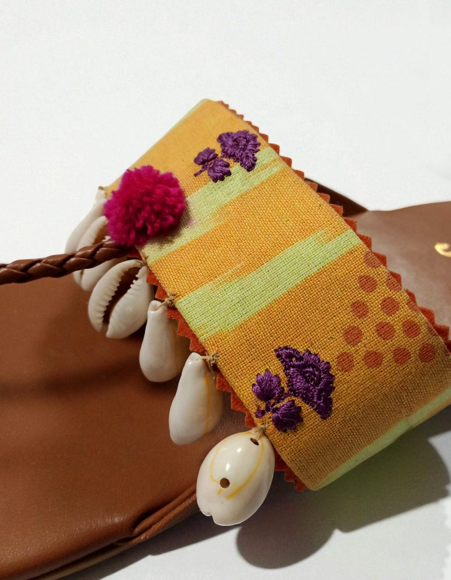 mustard-brown-chappal-jlfwc-23-1223