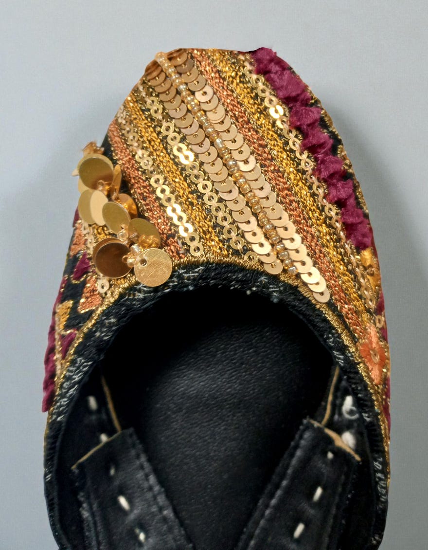 black-khussa-jj-lkh-23-031