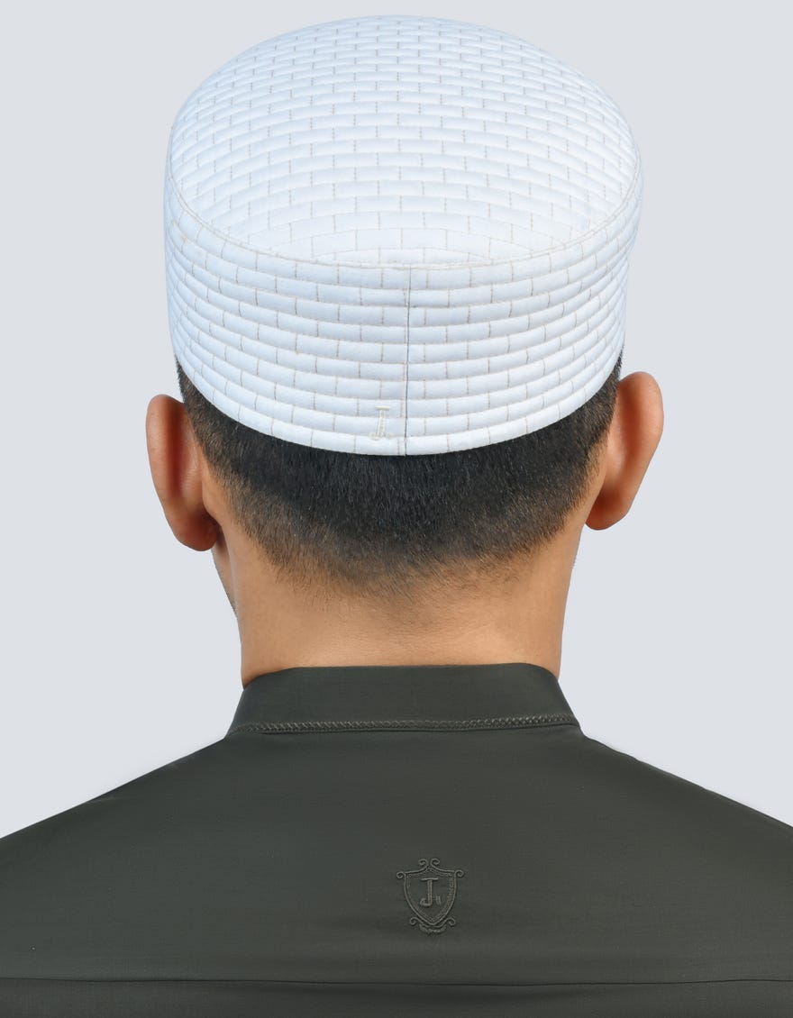 White Blended Men Cap | Jj-Cap-0026-R17