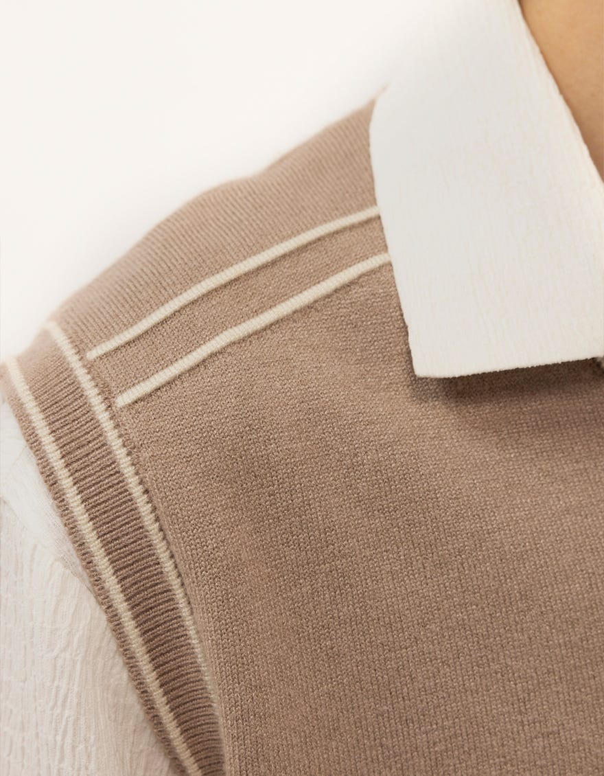 jj-swt-0044-sleevless-v-neck-sweater-jjswt0044