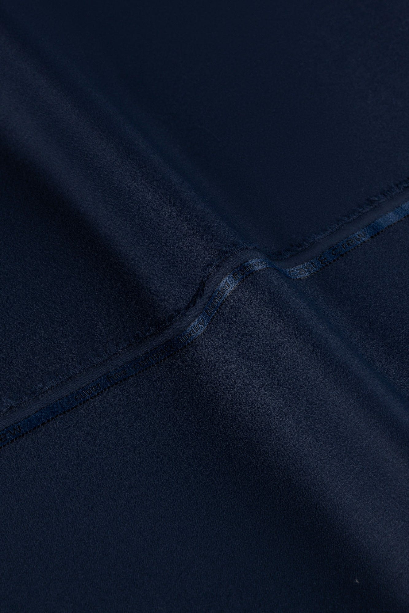 NISCOSIA - NAVY BLENDED UNSTITCHED KAMEEZ SHALWAR FABRIC