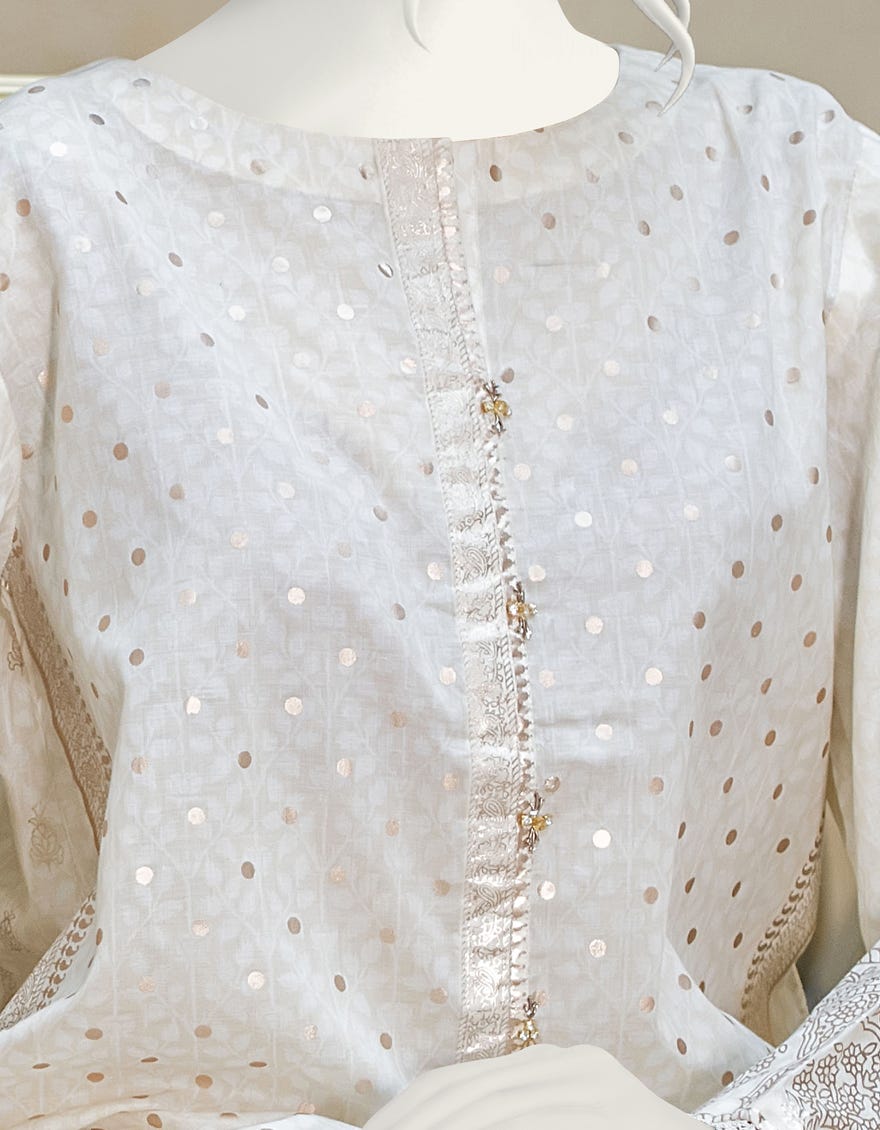 jlawn-s-19-0015-s-gray-scale