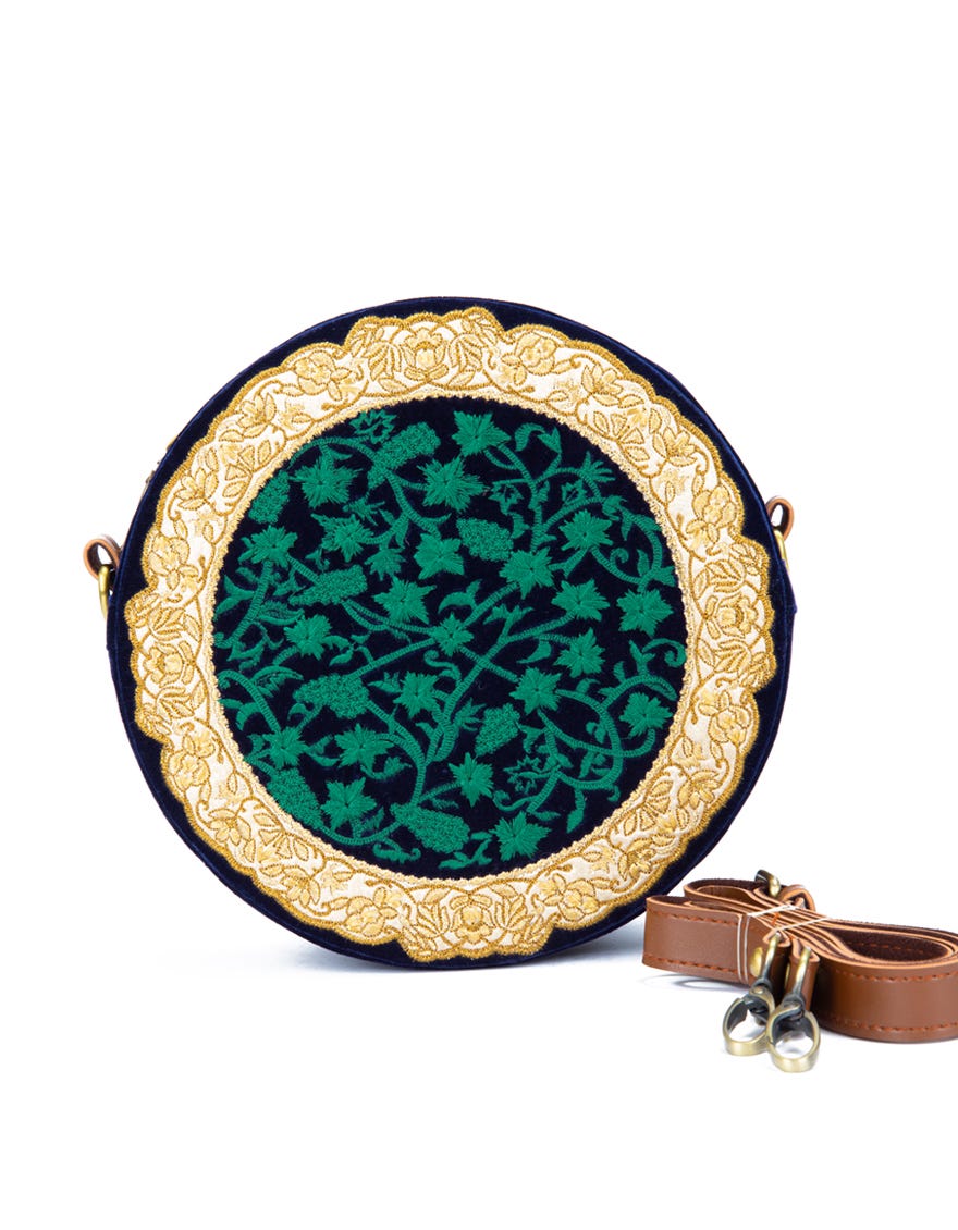 JJBL-20-017 FB/Valvet