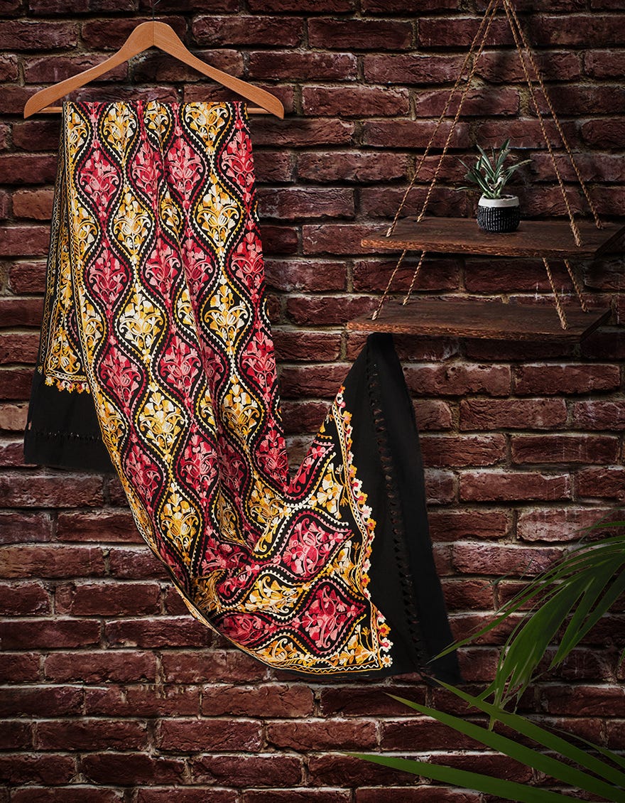 Black Stole | Jsh-Shw-21-0028