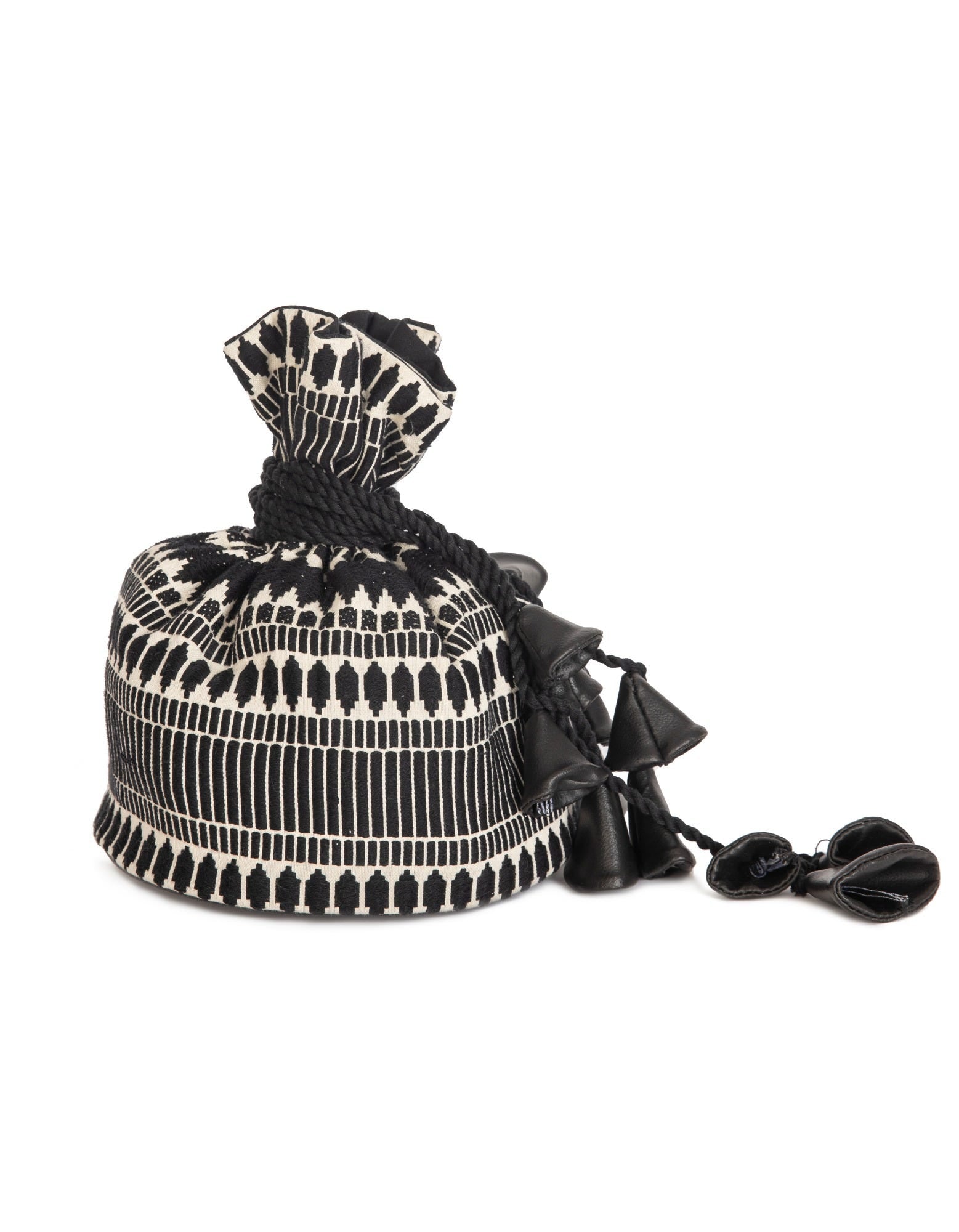 JJBL-21-042 FB/Khaddi