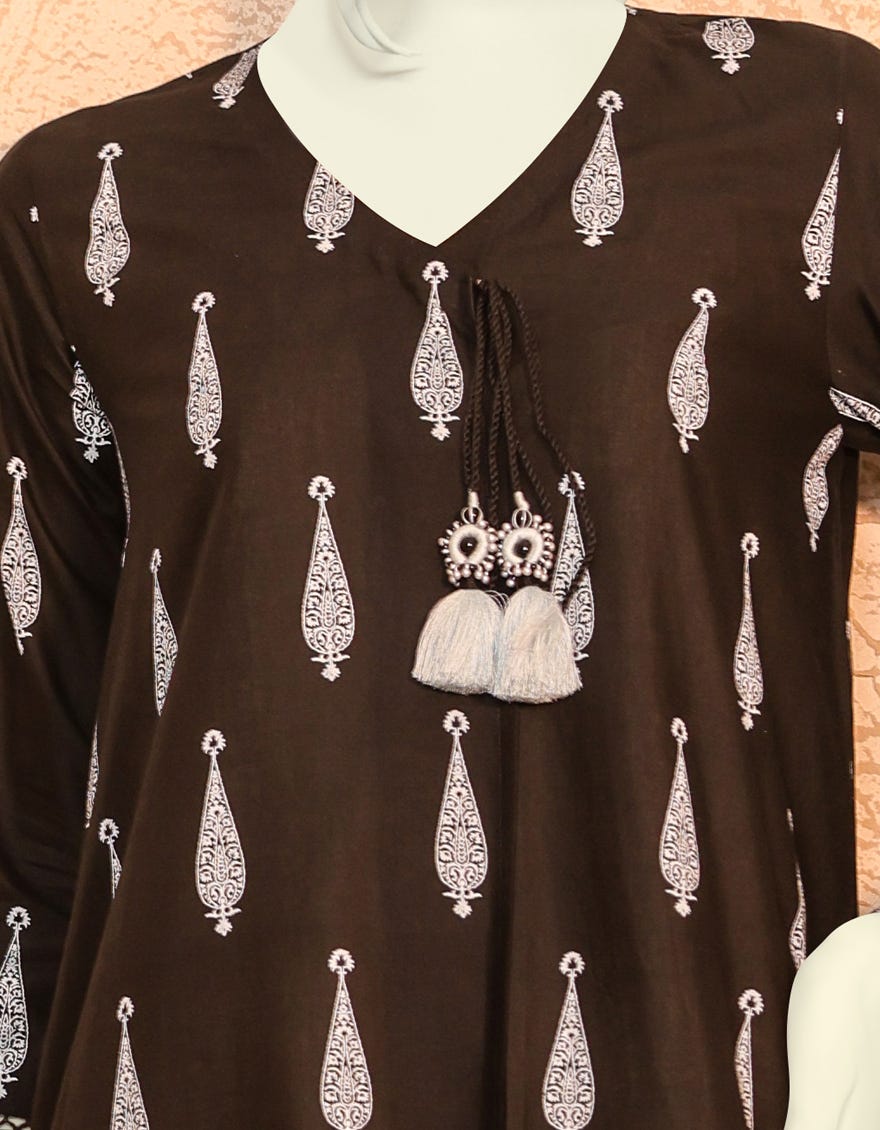 JJLS-S-JW2-22-2013 FB/Karamo