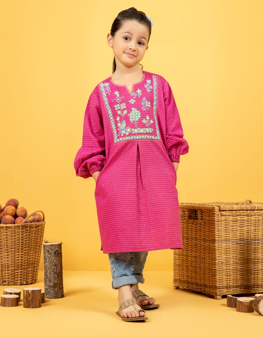 PINK KHADDAR GIRLS KURTI | JGLK-S-JK-22-6005