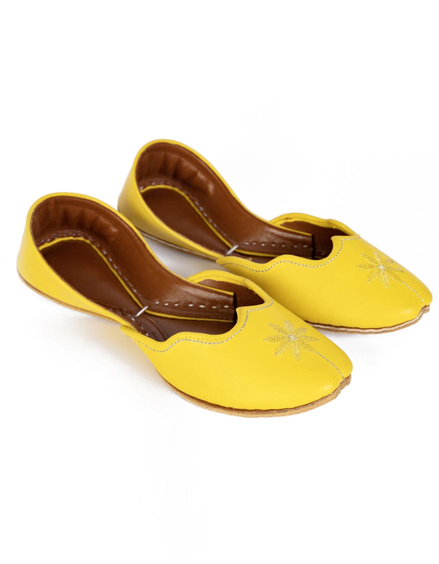 yellow-khussa-jj-lkh-23-290