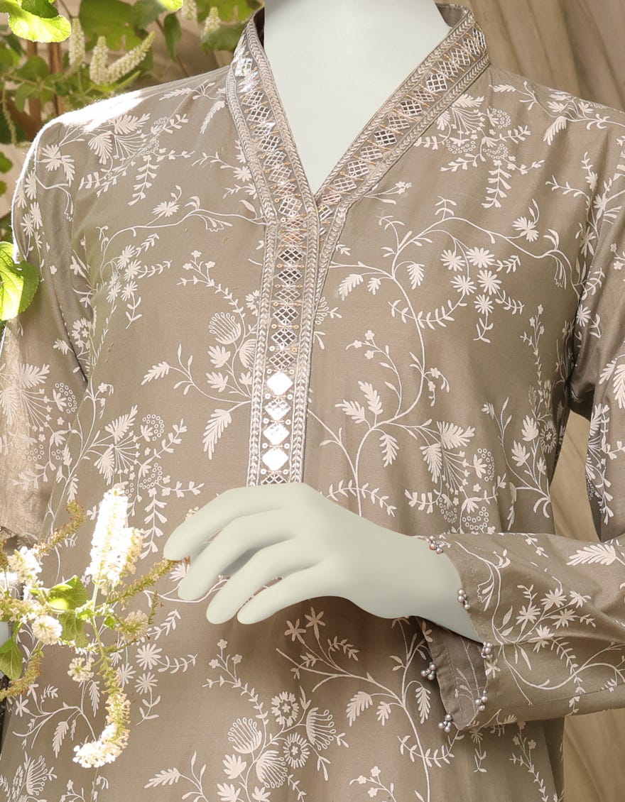 green-lawn-unstitched-1pc-jlawn-s-jsu-23-908-rocio