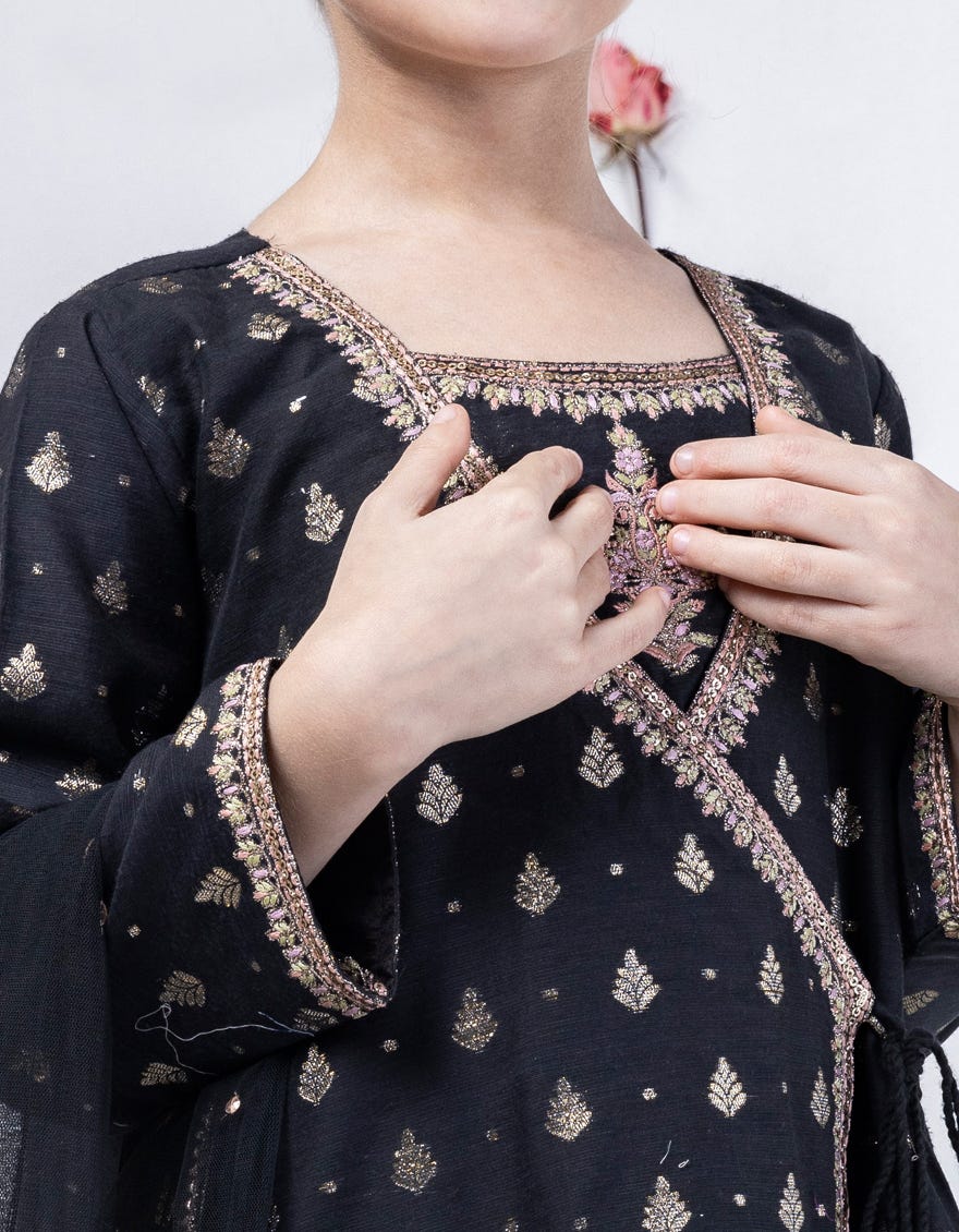 Black Jacquard Stitched 3 Piece | Jgk-S-24-1909