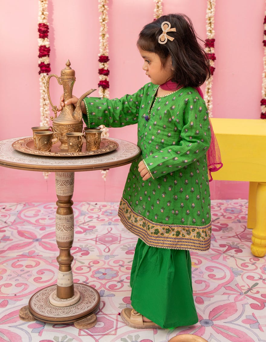 Green Lawn Stitched 3 Piece | Jgk-S-24-1925