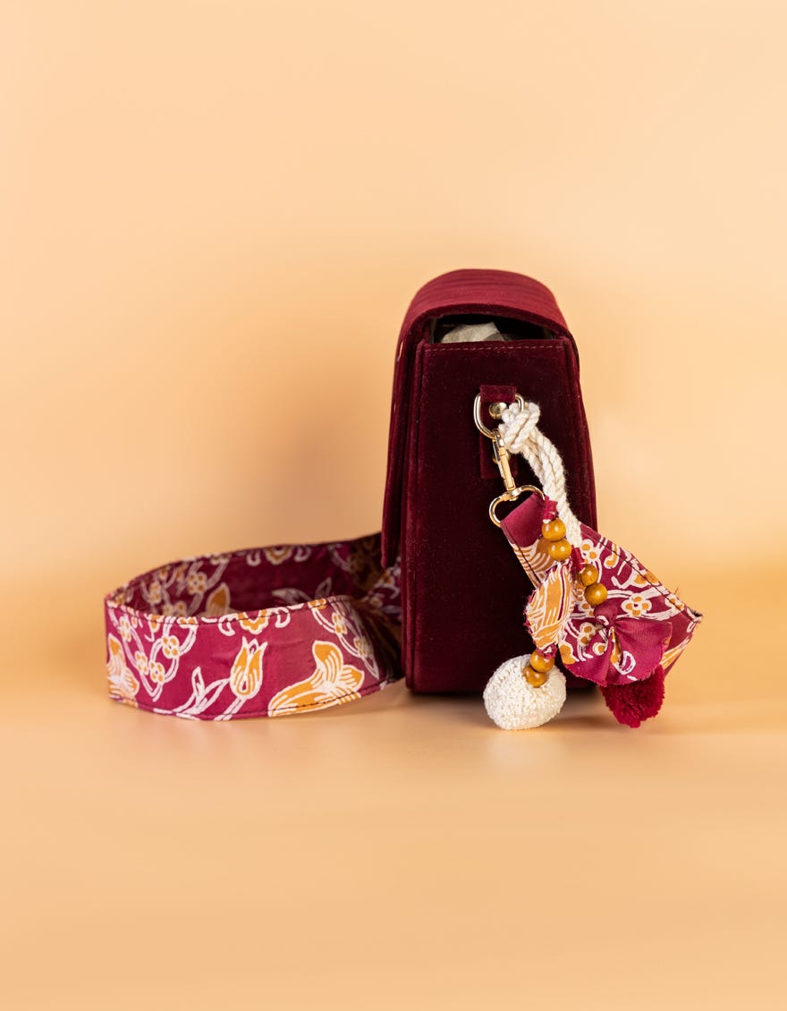 MAROON VELVET CD BAG | JJBL-25-095