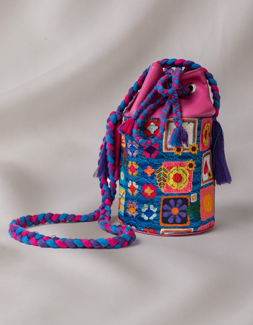 blue-handbag-jjbl25132