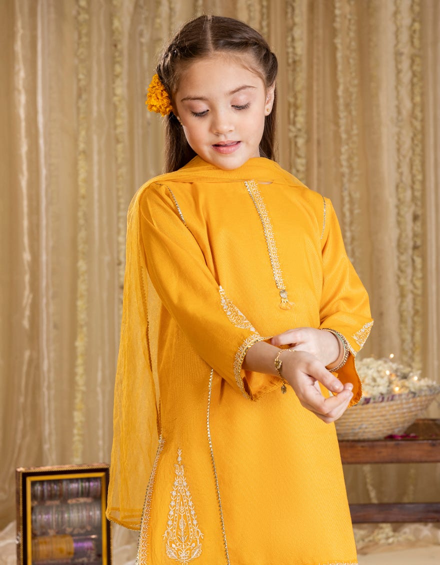 YELLOW DOBBY EMBROIDERED 3PC | JGK-S-JGP-25-1540