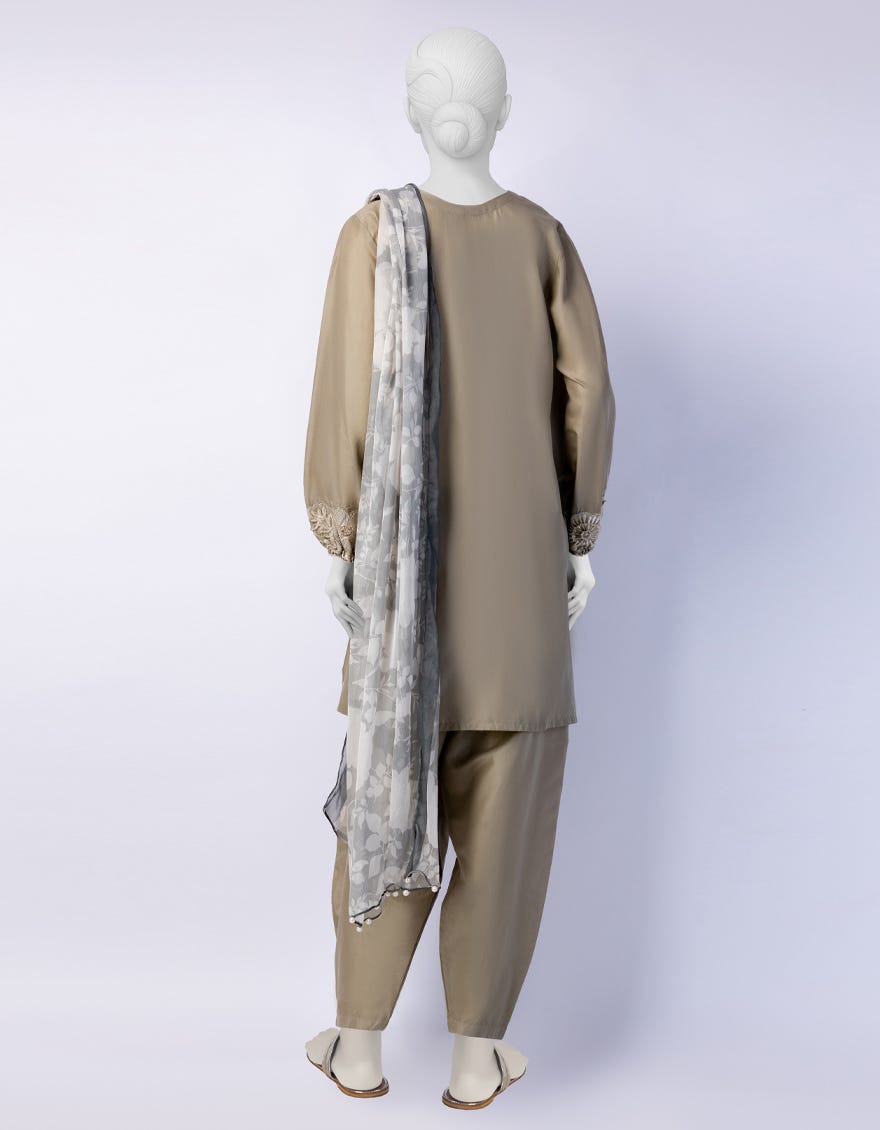 grey-lawn-embroidered-3pc-stitched-jls25221s