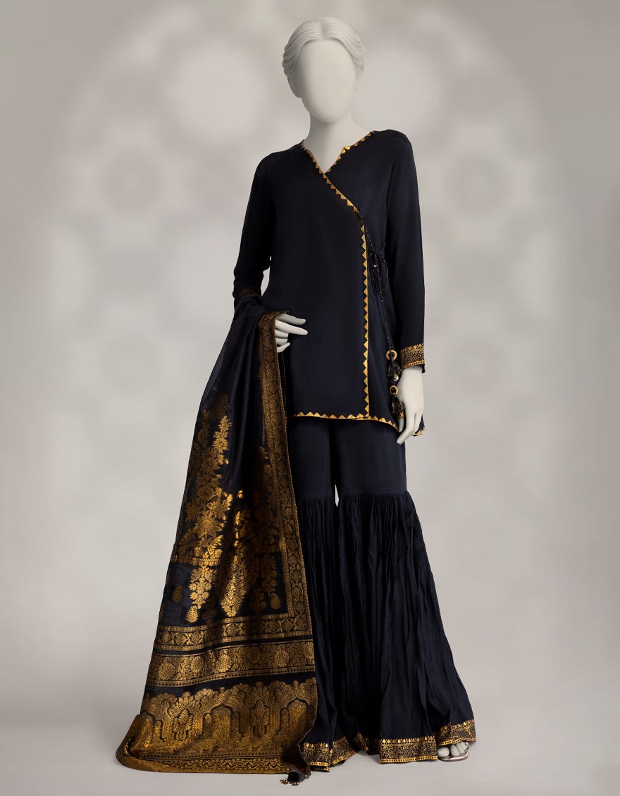 black-dyed-maple-silk-3pc-stitched-jls25316s