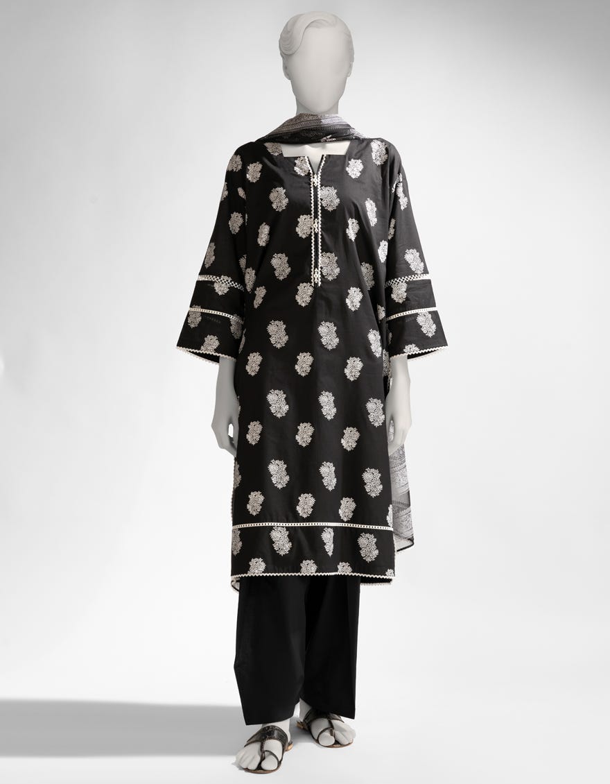 BLACK & WHITE LAWN PRINTED UNSTITCHED 3PC