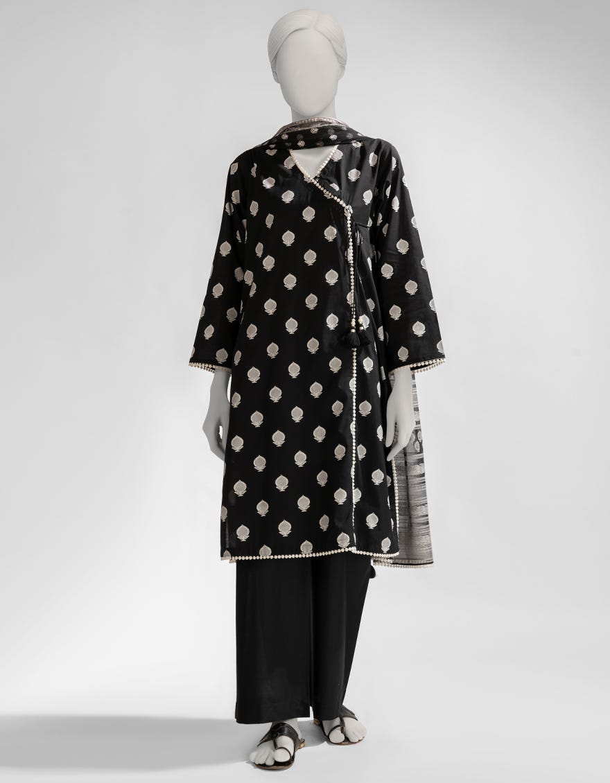 BLACK & WHITE LAWN PRINTED UNSTITCHED 3PC