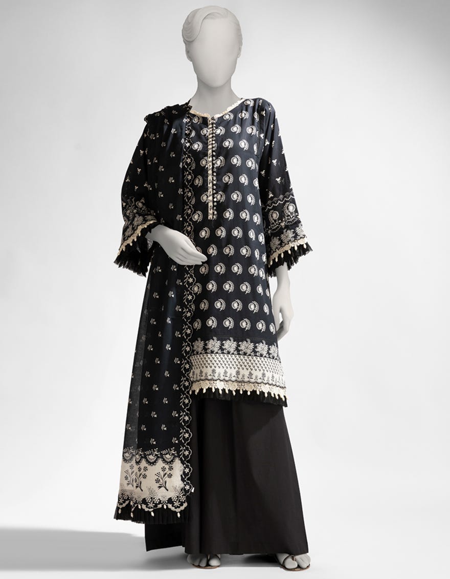 BLACK LAWN PRINTED UNSTITCHED 3PC