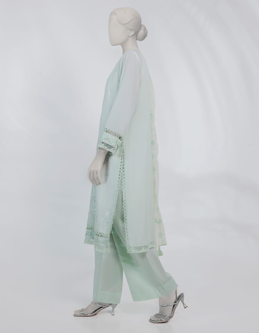 green-lawn-embroidered-unstitched-3pc-jlu253488u