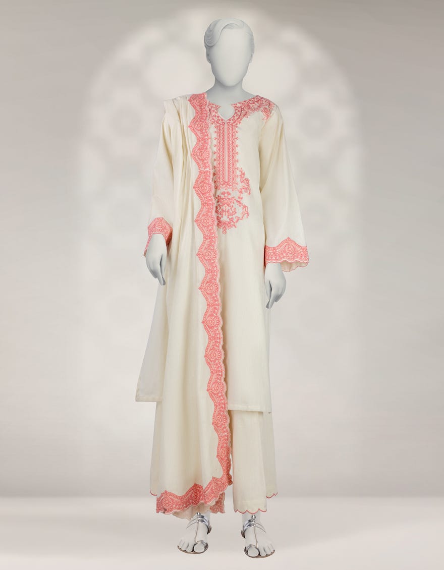 off-white-karandi-embroidered-unstitched-3pc-jlu253627u