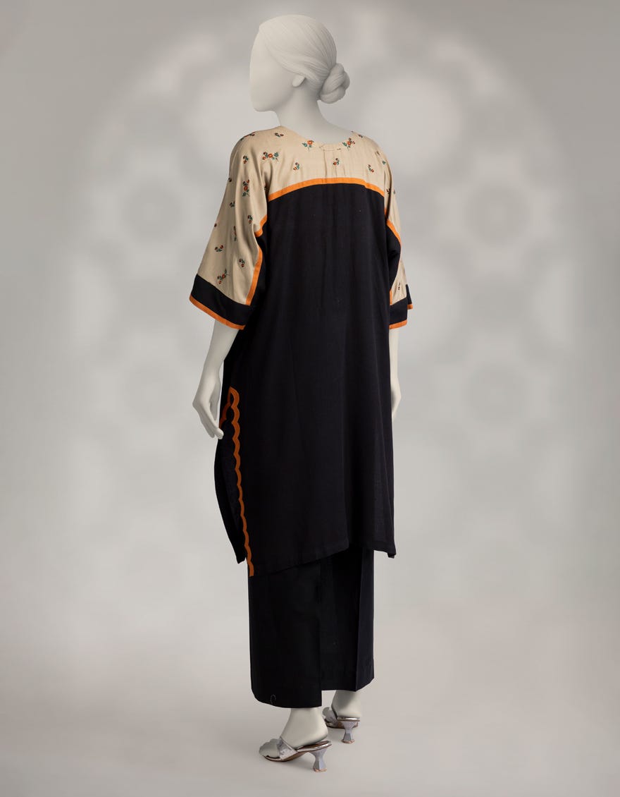 black-embroidered-pashmina-trendy-kurti-jss25562s