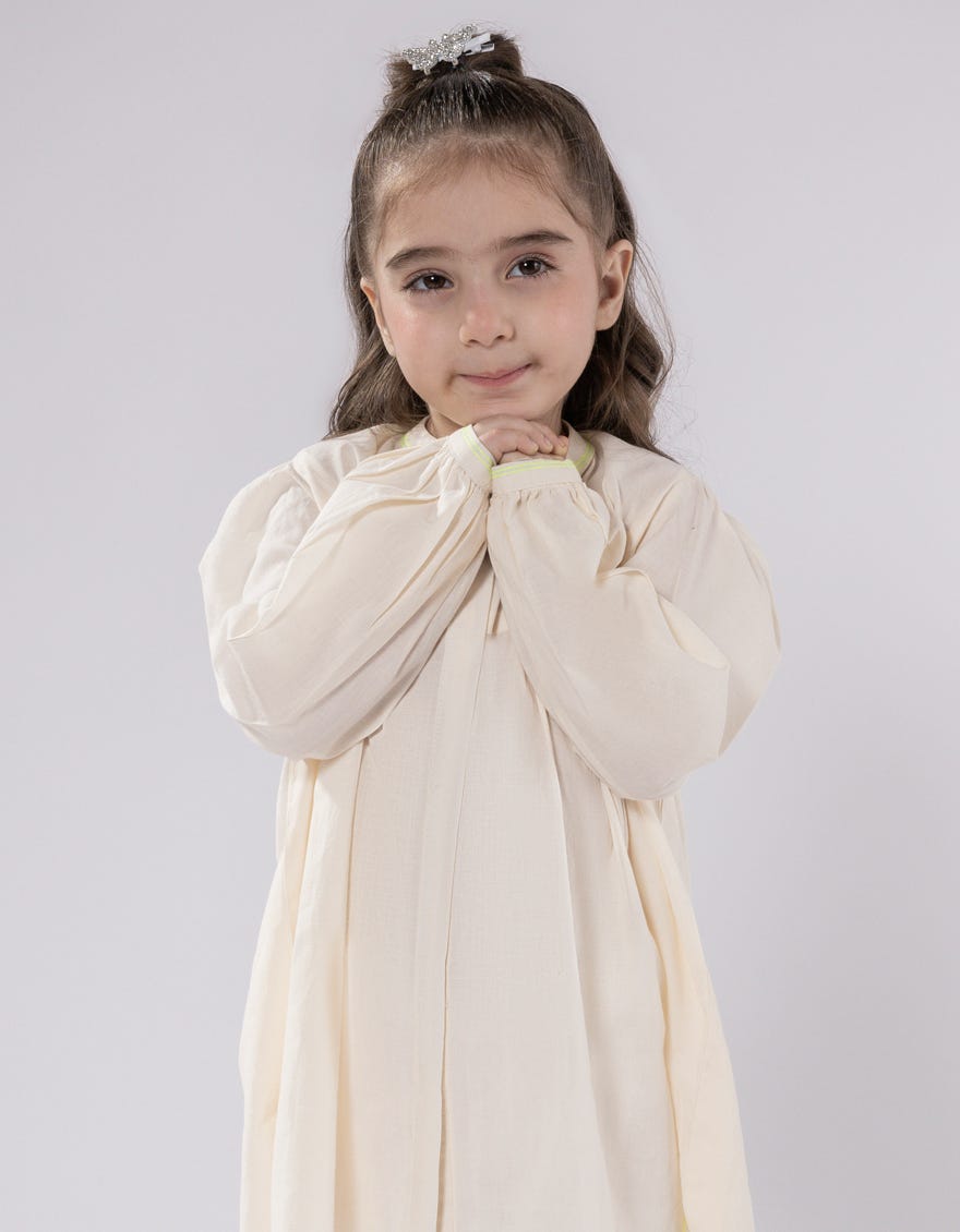 off-white-lawn-embroidered-kurti-jgs252535s