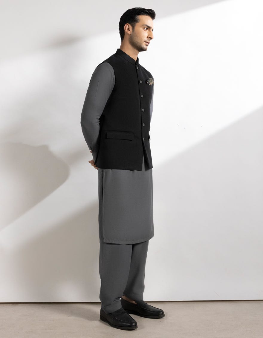 dark-grey-suiting-waistcoat-jjvca27385r14ap
