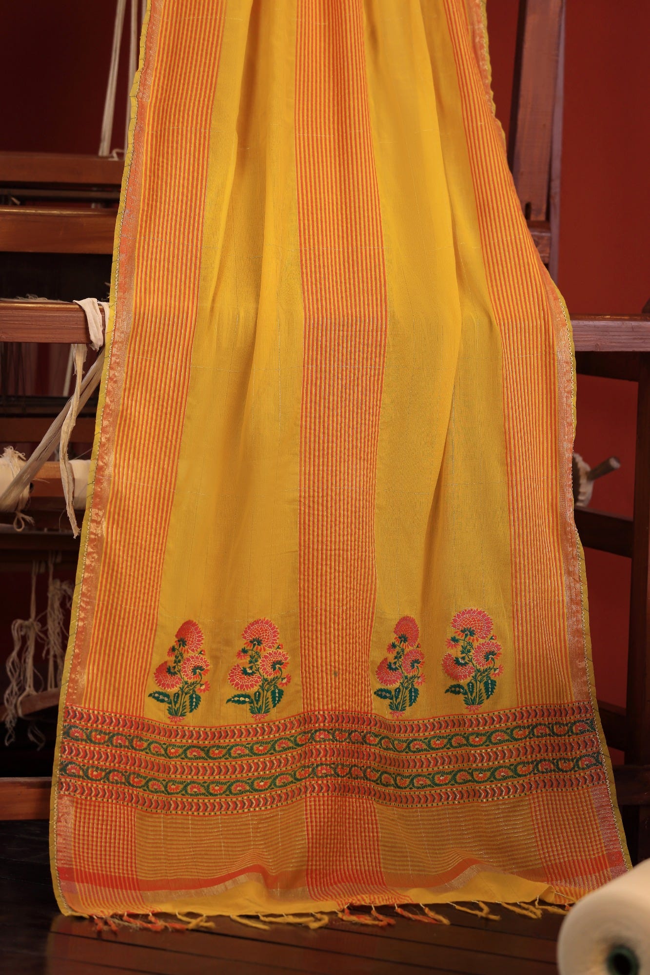 CCW-ST-S-22-2804 Mughal Booti