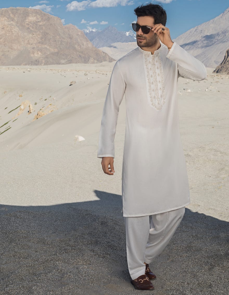 OFF WHITE BLENDED KAMEEZ SHALWAR | JJKS-A-36839