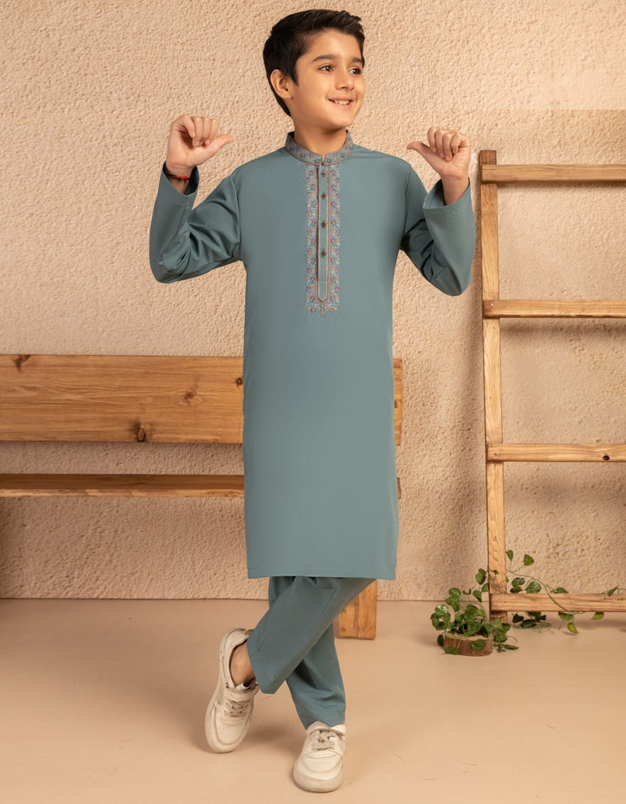 GREEN BLENDED FORMAL KURTA TROUSER