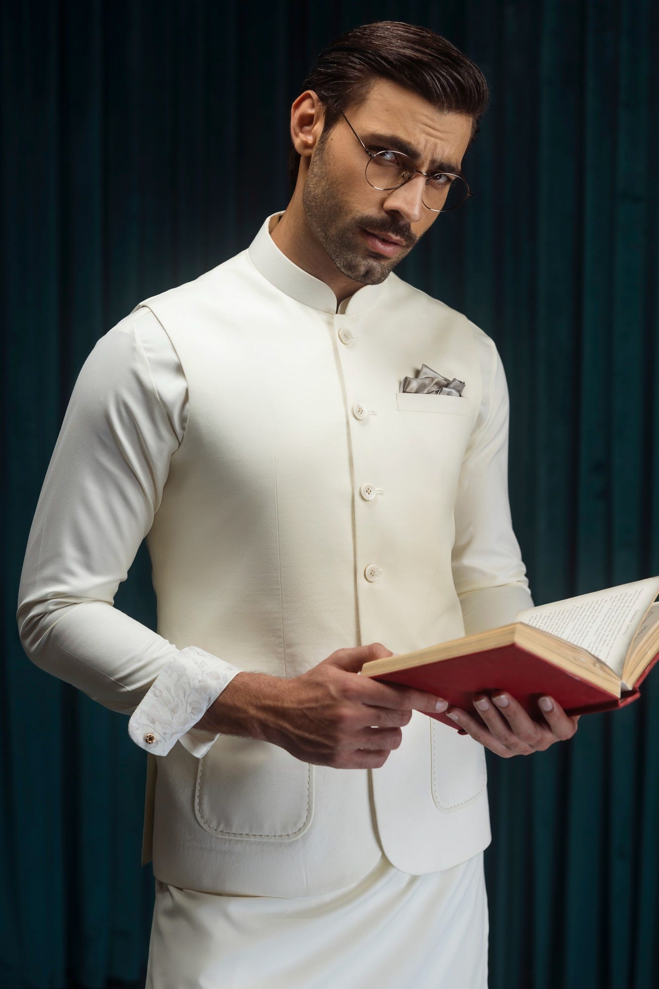 WOLFS BURG - CREAM KAMEEZ SHALWAR & WAISTCOAT