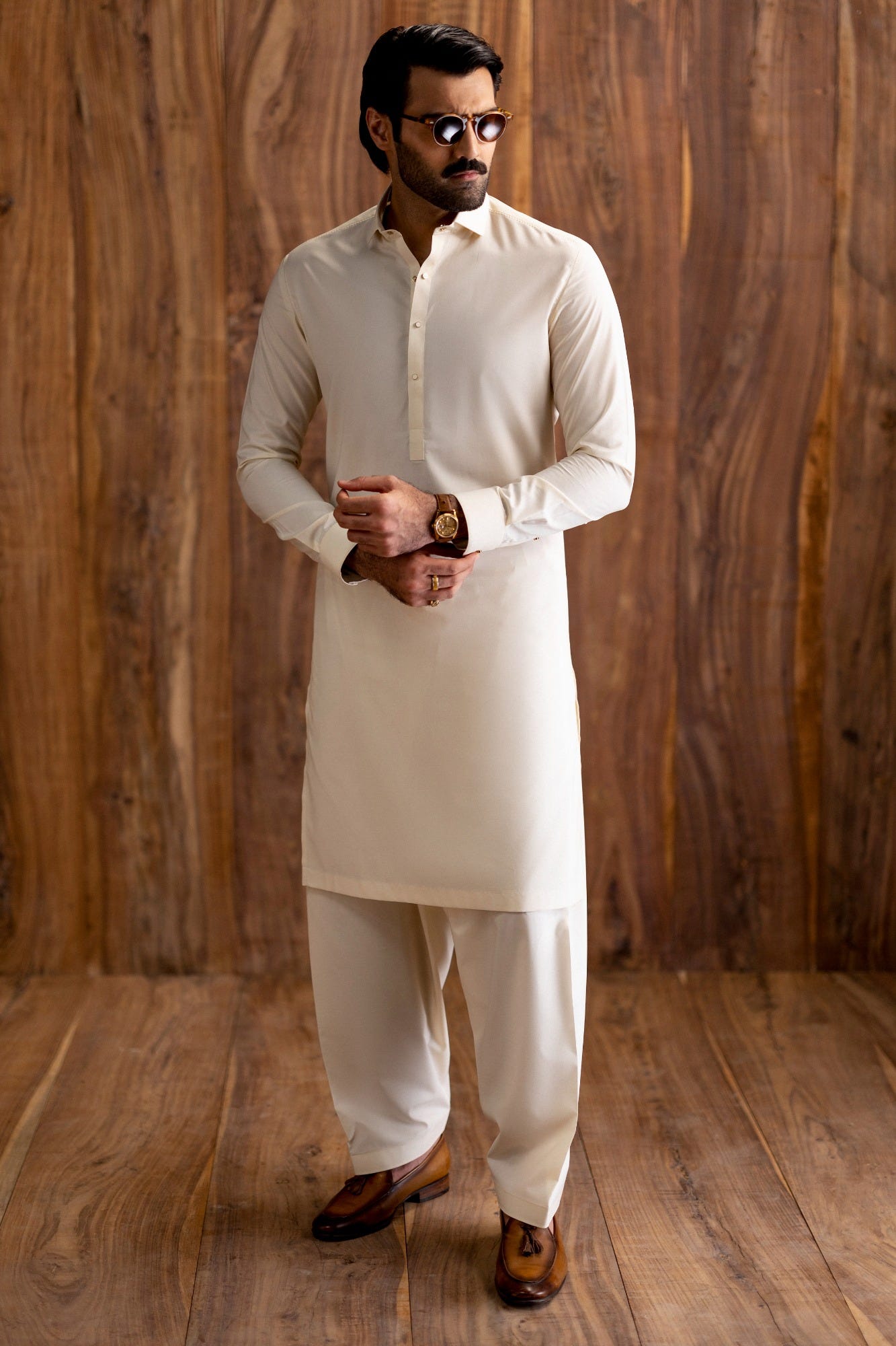 sentosa-beige-cotton-exclusive-kameez-shalwar-ccmksa39609c3