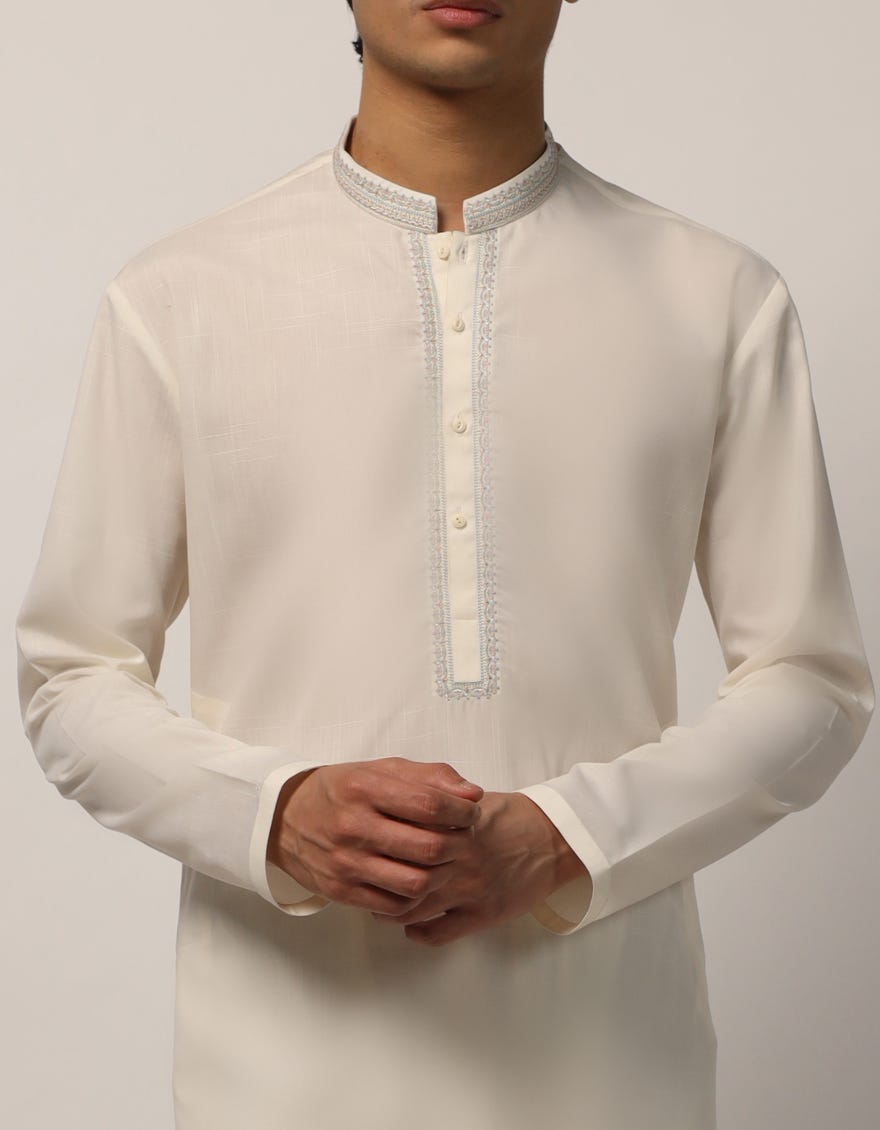 OFF WHITE SEMI-FORMAL KAMEEZ SHALWAR