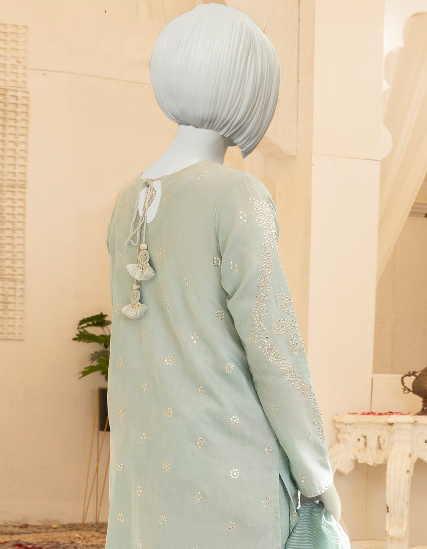 JGK-YGTL-S-609-22 FB/Nauvari