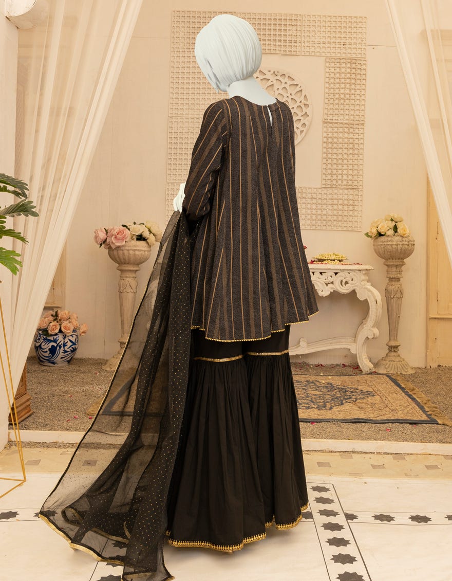 JGK-YGTL-S-619-22 FB/Kehlani