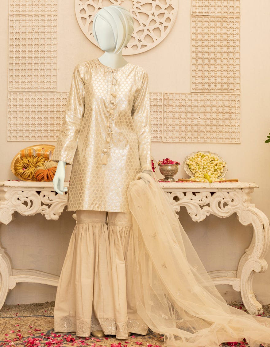 JGK-YGTL-S-624-22 FB/Amaya