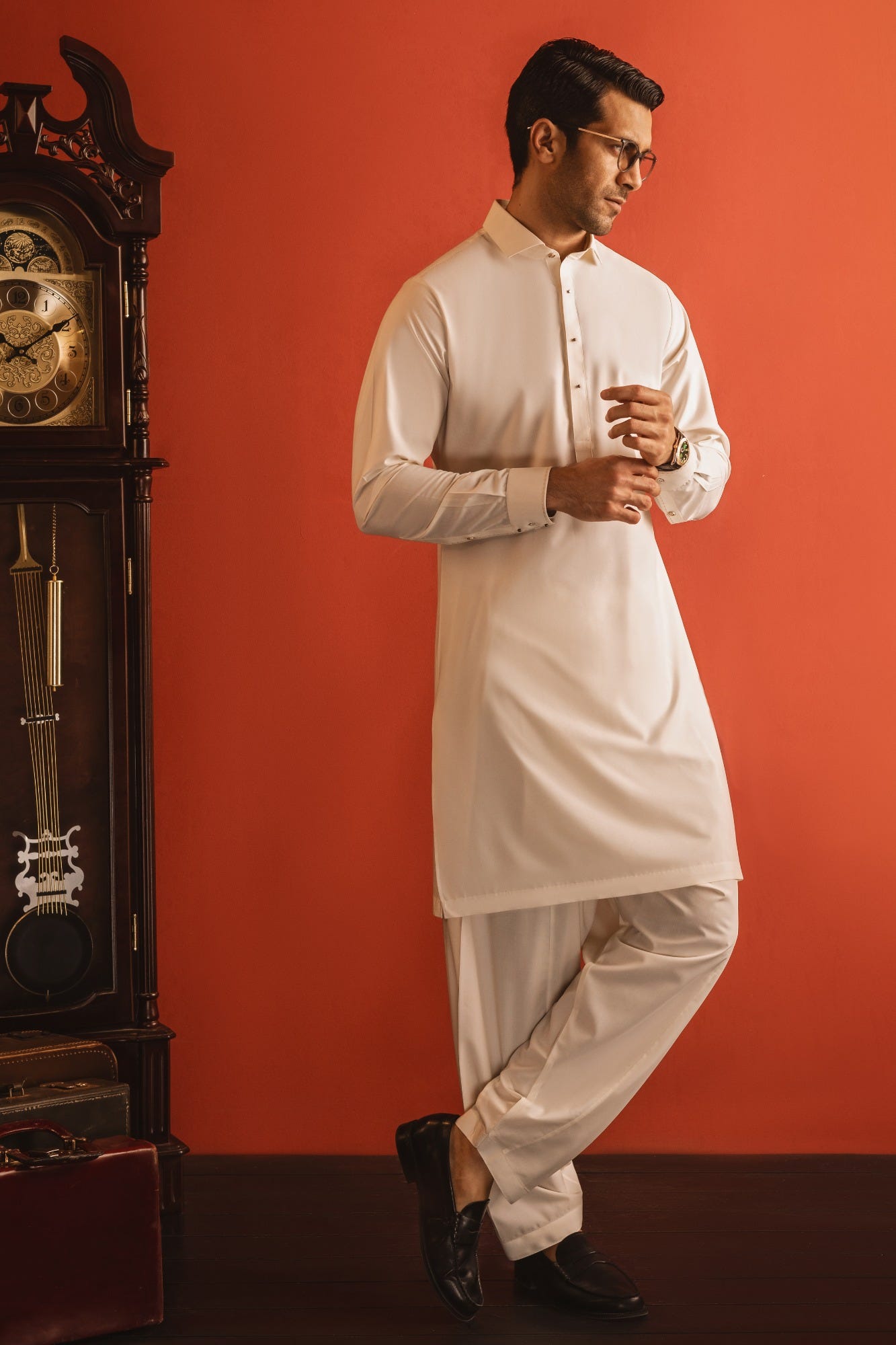 CAIRO - OFF WHITE BLENDED KAMEEZ SHALWAR