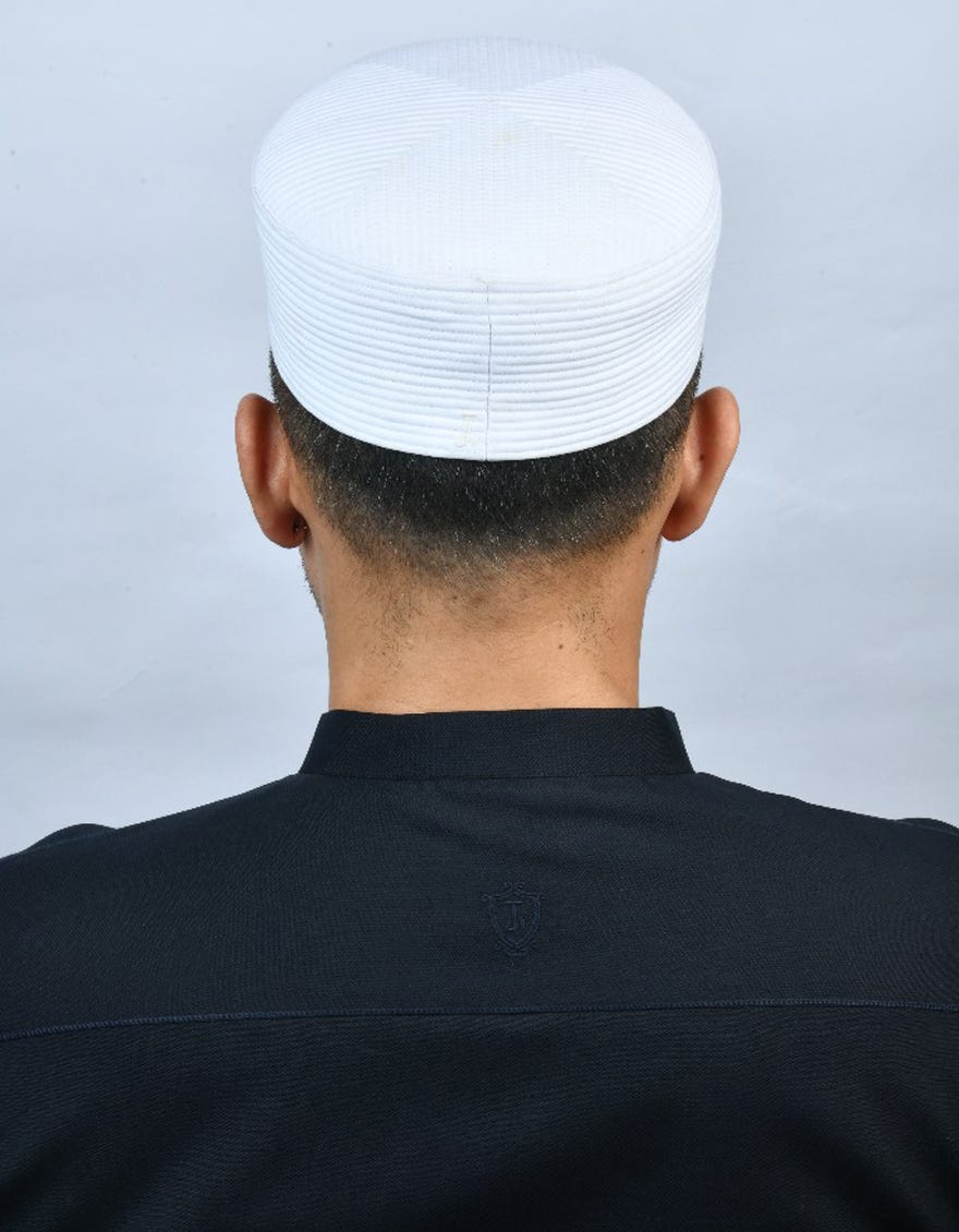 WHITE BLENDED MEN CAPS | JJ-CAP-0001-R84