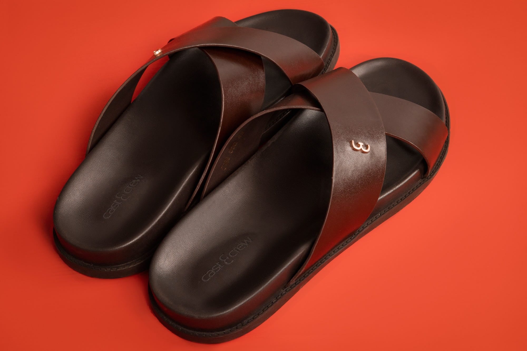 COFFEE CROSSOVER LEATHER SANDALS | CCFW-MS-002