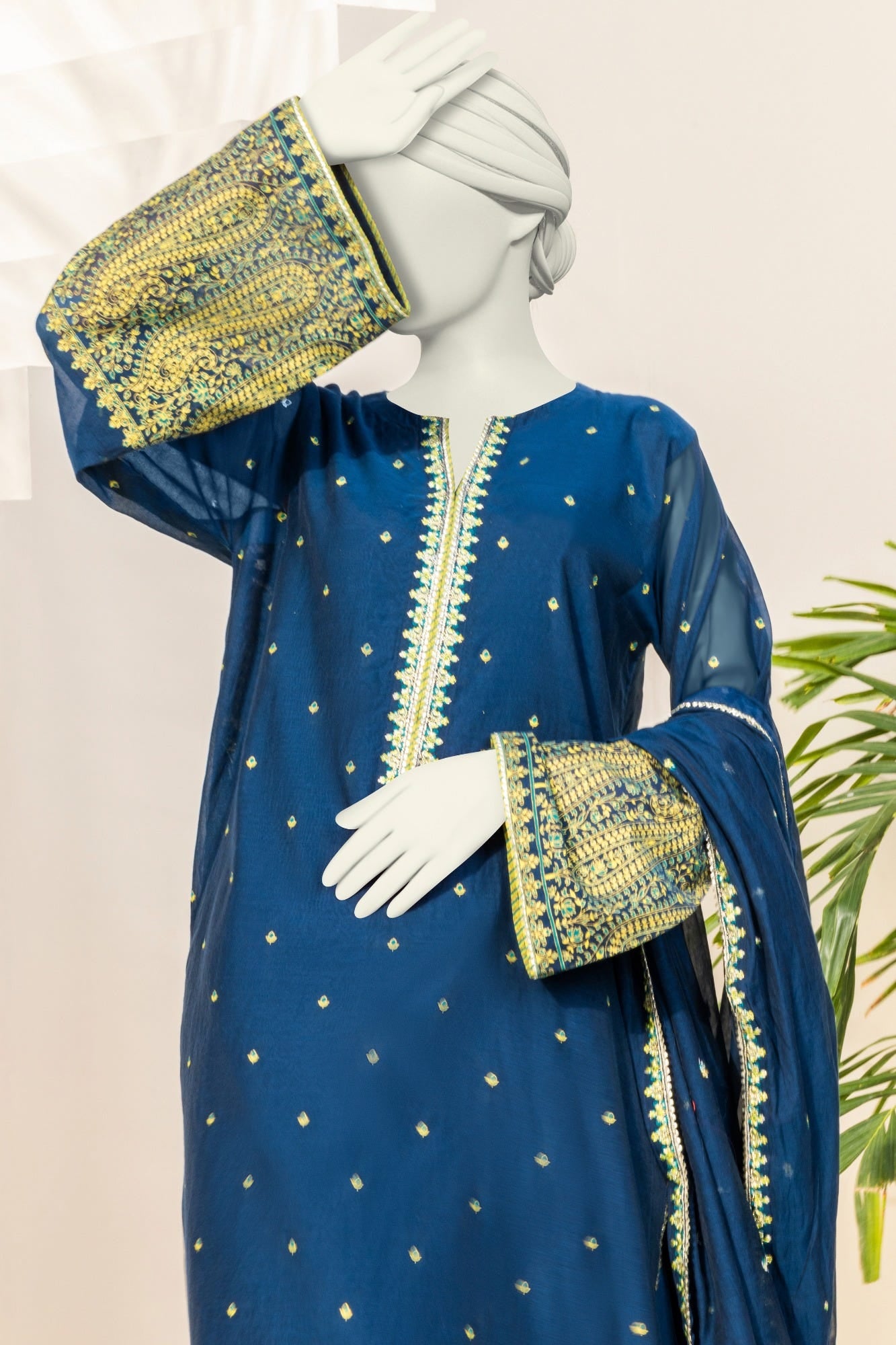 CCW-3PSU-S-22-026 Kashmiri Paisely