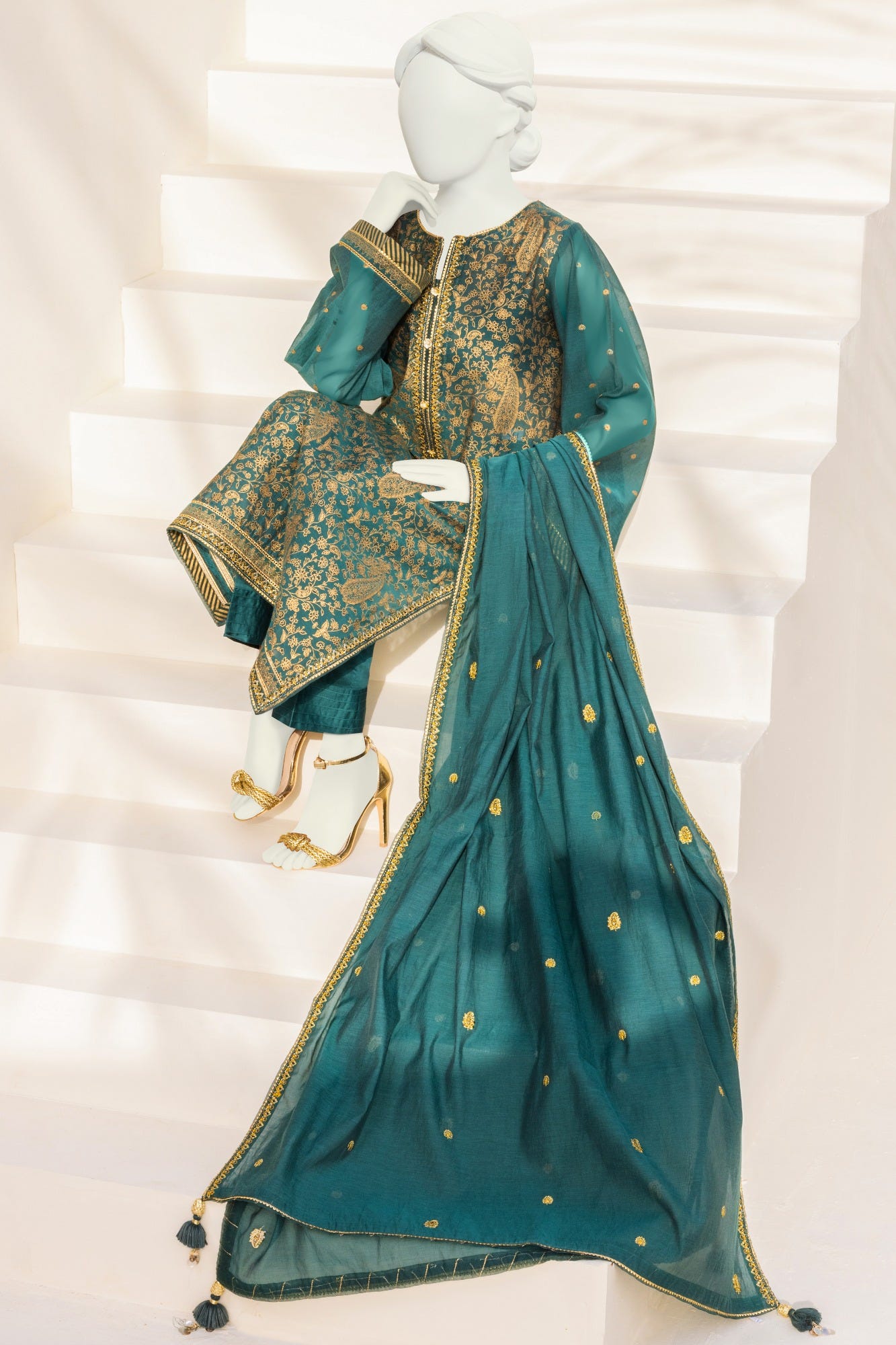 CCW-3PSU-S-22-027 Kashmiri Jaal