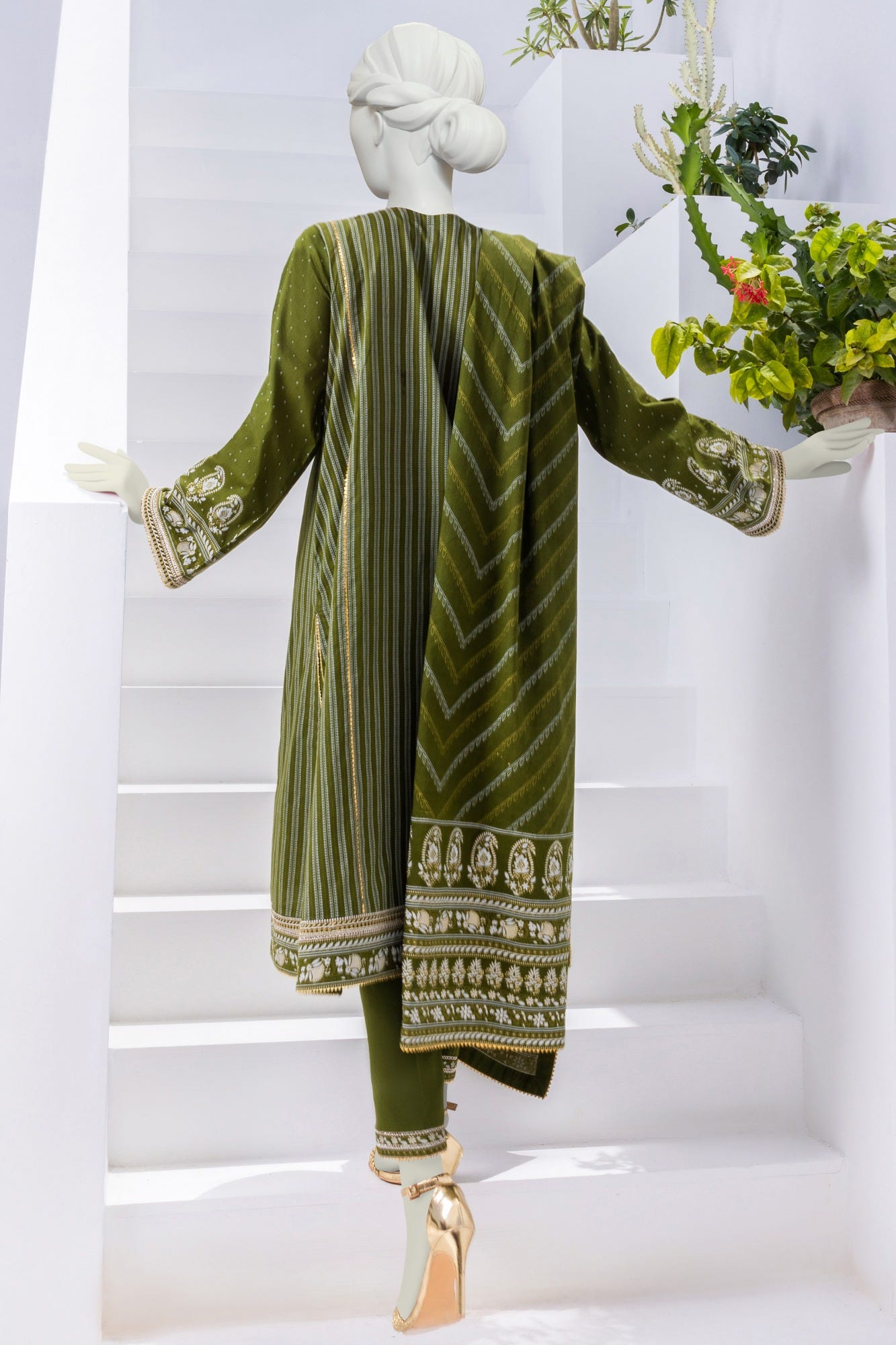 CCW-3PU-S-22-047 Deffodil