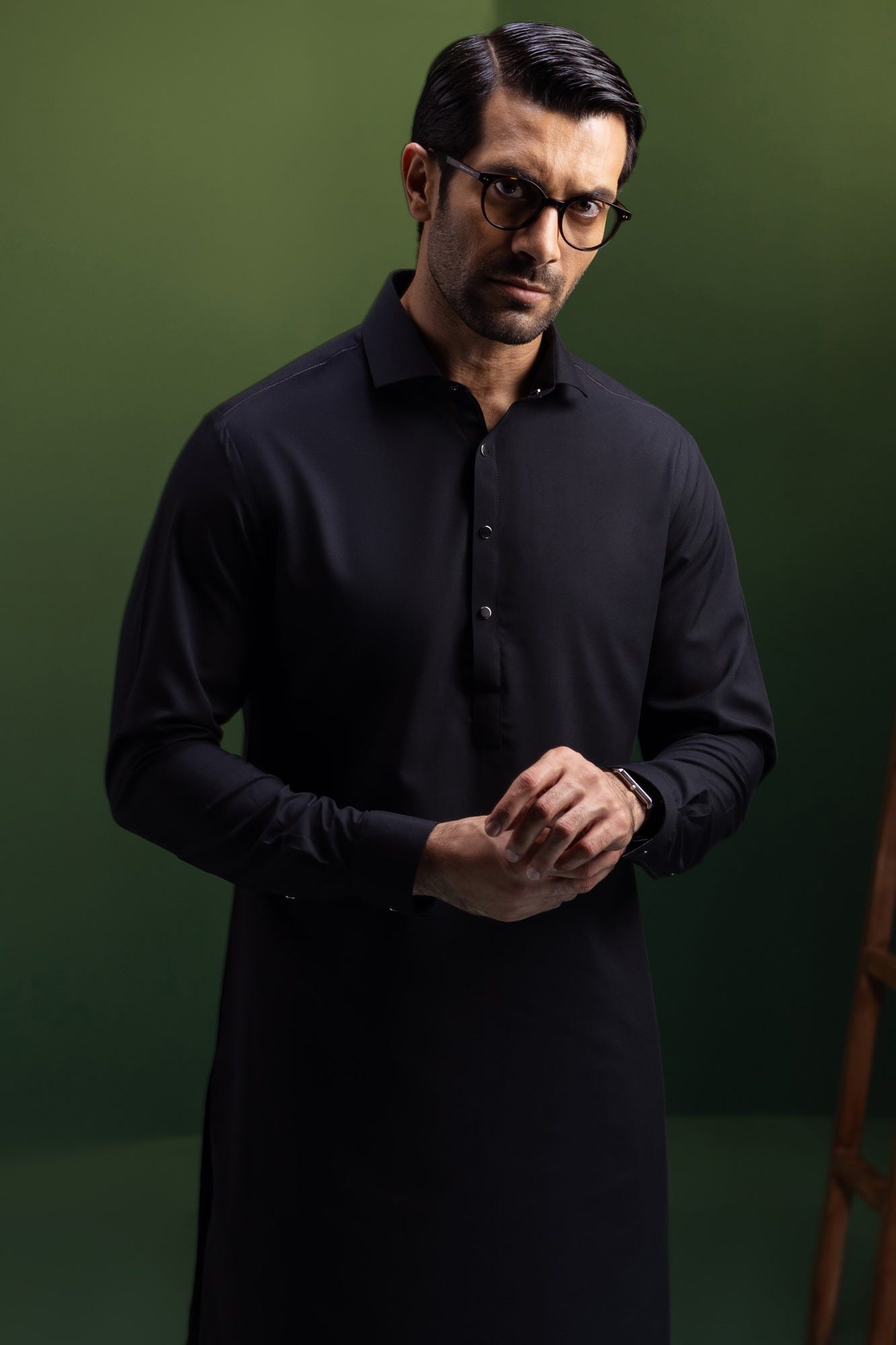 estonia-black-polyester-kameez-shalwar